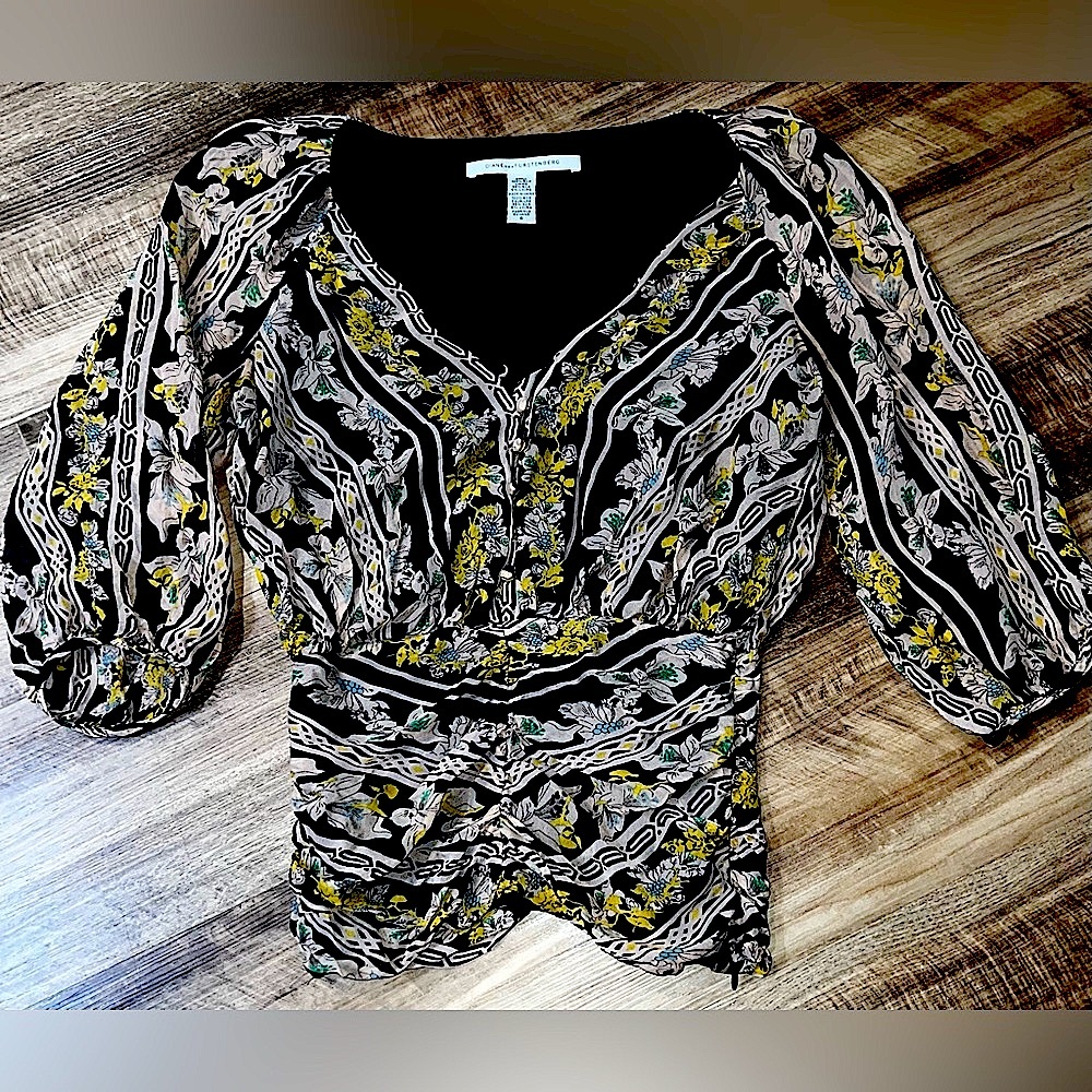 Diane Von Furstenberg Floral Print Silk Top